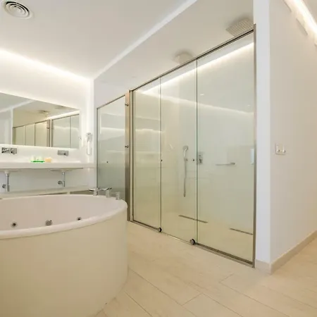 Sindic - Adults Only 4*