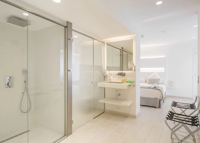 Sindic - Adults Only Mahón