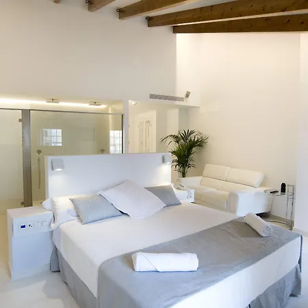 Sindic - Adults Only 4*