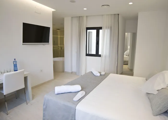 מלון Sindic - Adults Only 4*