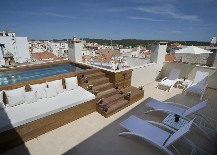 Sindic - Adults Only מאהון