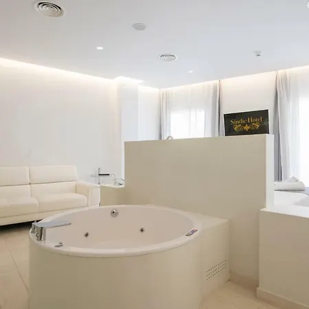 Sindic - Adults Only 4*