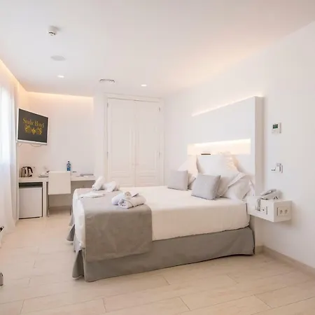 Sindic - Adults Only 4*