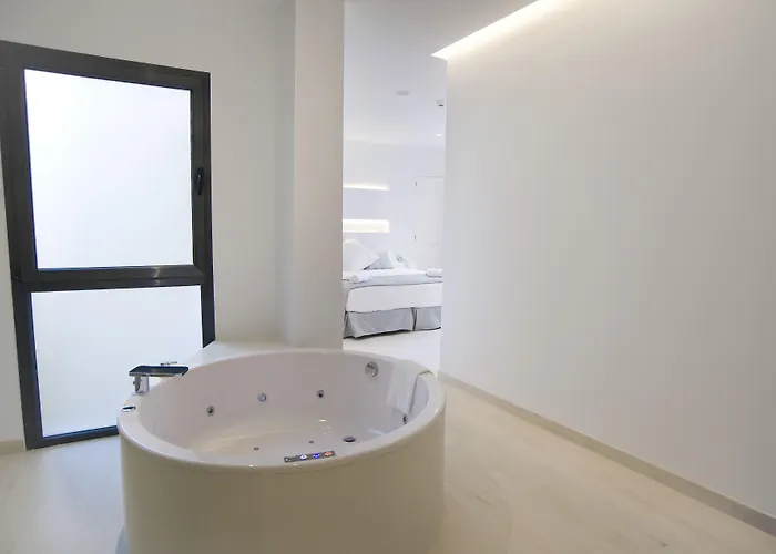 فندق Sindic - Adults Only 4*