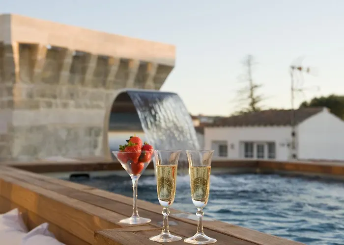 Sindic - Adults Only ماهون